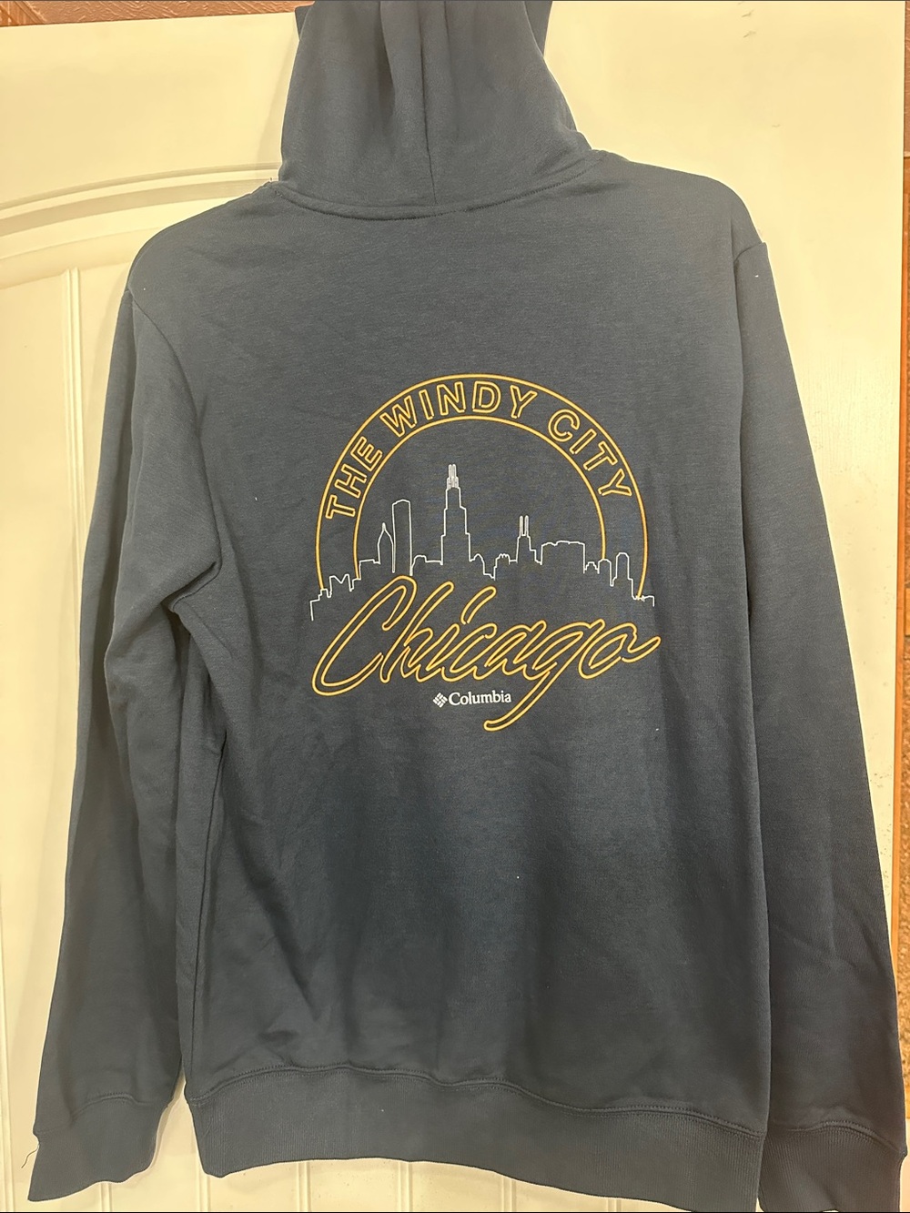 Columbia Men's Navy 'Chicago The Windy City' Graphic Hoodie